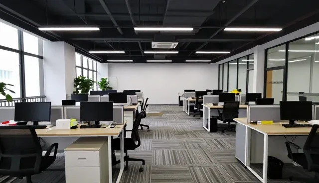 订单处理在办公场景中的实际应用与性能考量